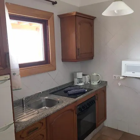 In Playa Blanca Sleeps 4 Includes Swimming Pool And Wifi 8 Playa Blanca (Lanzarote)
